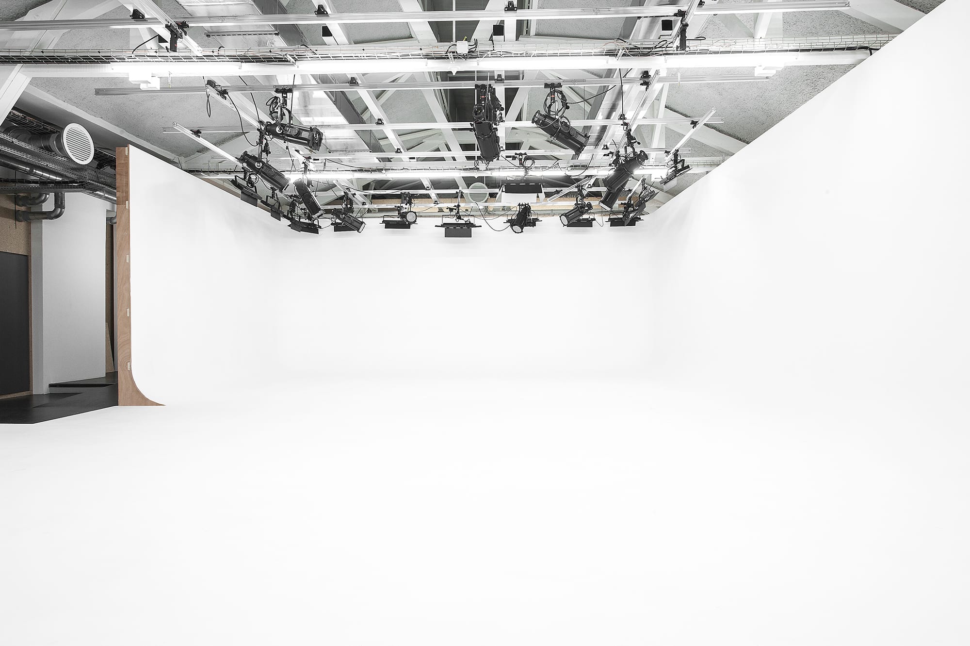 dailymotion studio